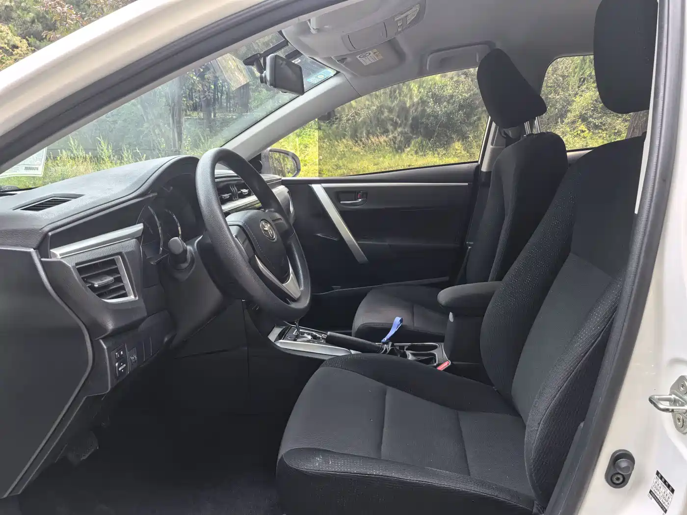 Toyota Corolla 2017 Facelift 1.6L S-CVT GL фото 7
