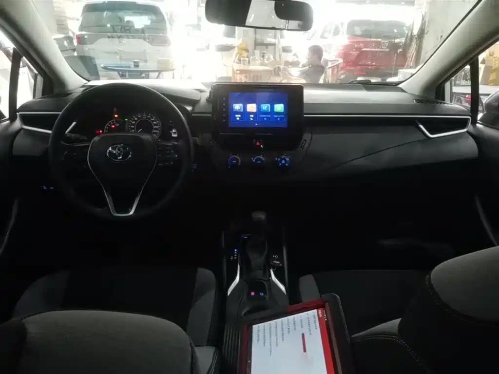 Toyota Corolla 2022 1.2T S-CVT Pioneer PLUS Edition фото 10