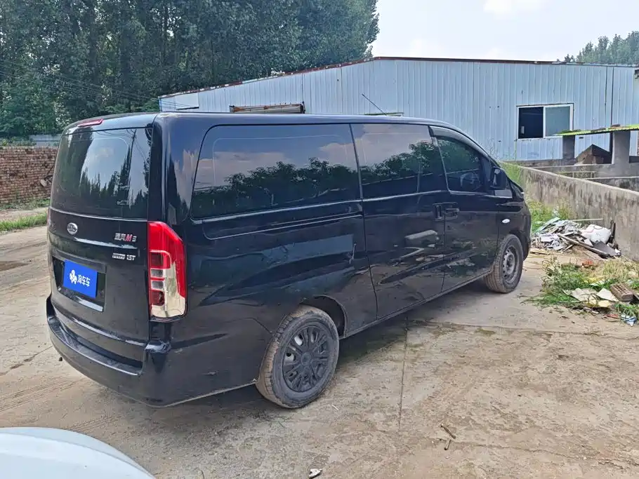 JAC Refine M3 2023 2023 PLUS 1.5T Classic 5/7-seater