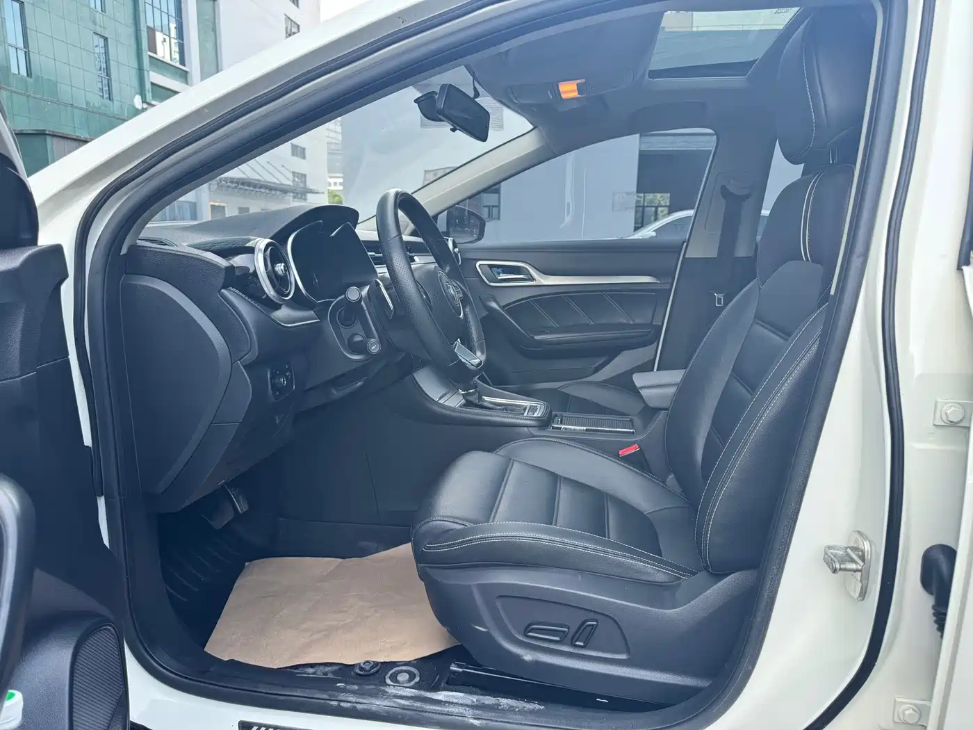 MG MG6 2017 2017 20T Automatic Luxury Smart Connect Version (China V)