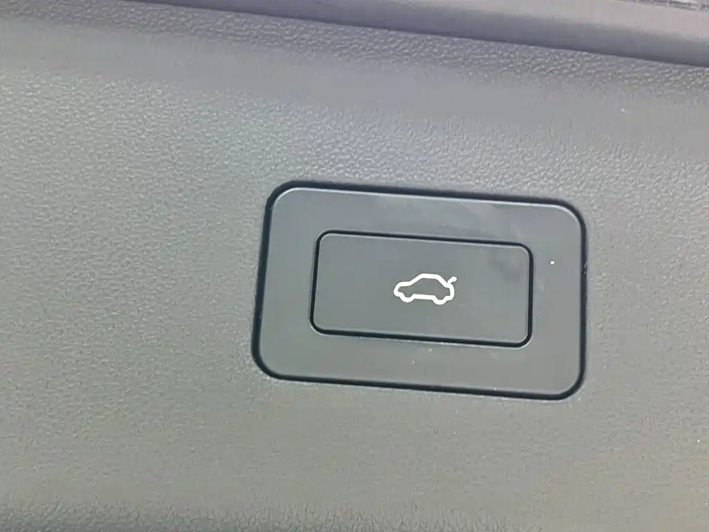 Zhijie Luxeed R7 2025 2024 Pure Electric 736km Ultra