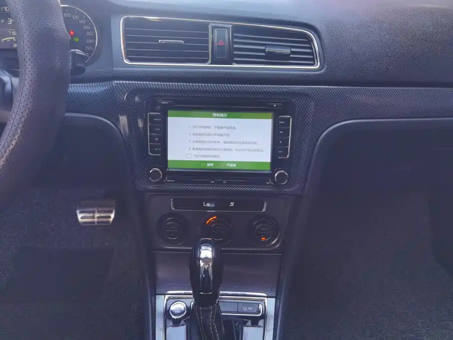 Volkswagen Gran Lavida 2014 2014 1.6L Auto