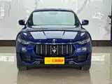 Photo 2 - Maserati Levante