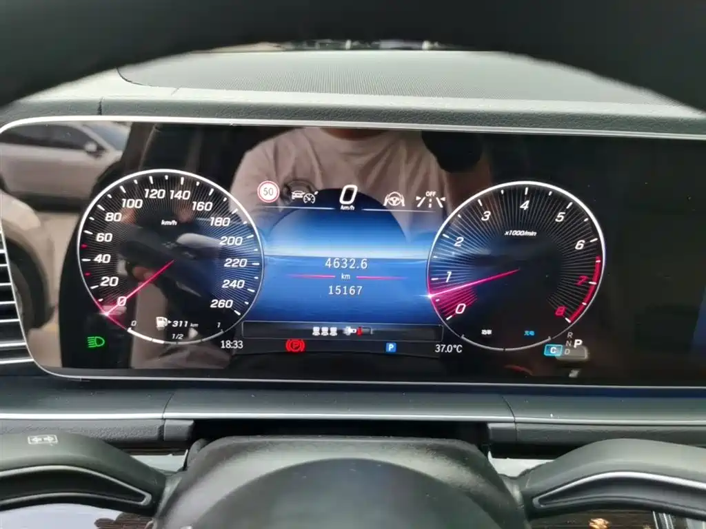 Mercedes-Benz GLE 2025 GLE 350 4MATIC Fashion фото 18