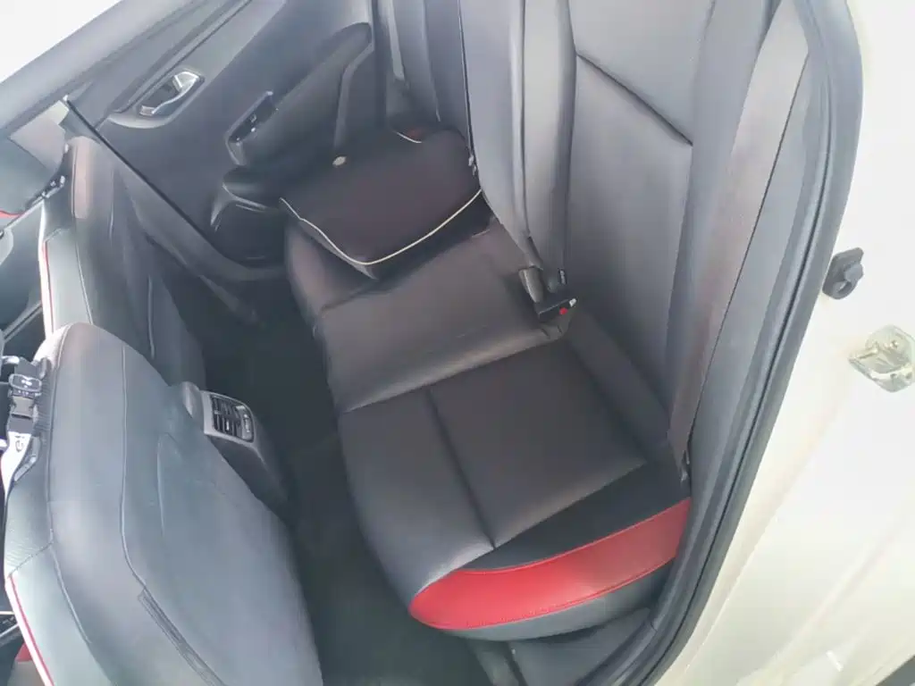 Kia KX CROSS 2018 2017 1.4L AT GLS