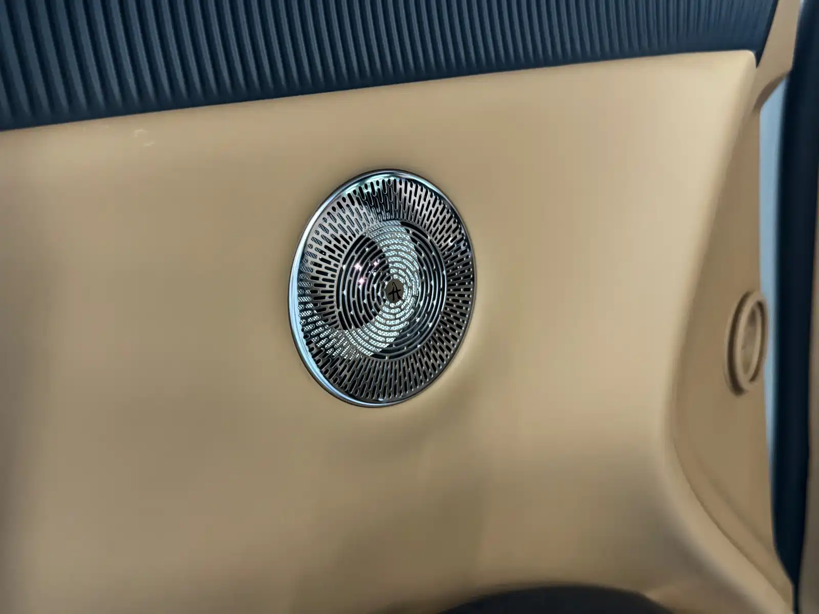 Фото 8 - Exeed EX7