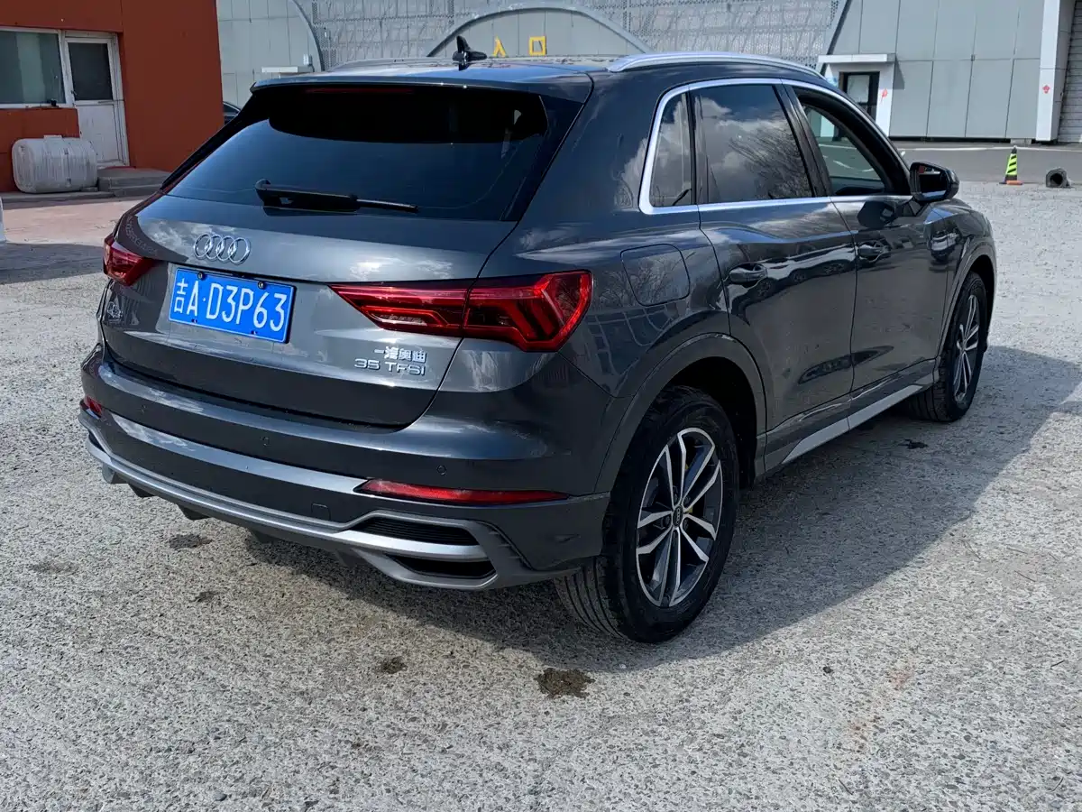 Audi Q3 2022 35 TFSI Progressive Dynamic фото 4