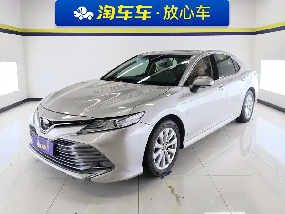  Toyota Camry 2019 2.0G Luxury Edition China VI