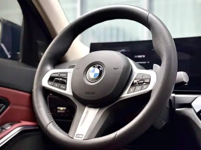 BMW 3 Series 2024 325Li M Sport Shadowline Package фото 5