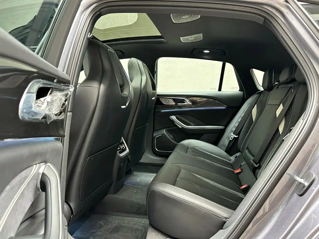 Hongqi H6 2023 2023 2.0T Premium Edition