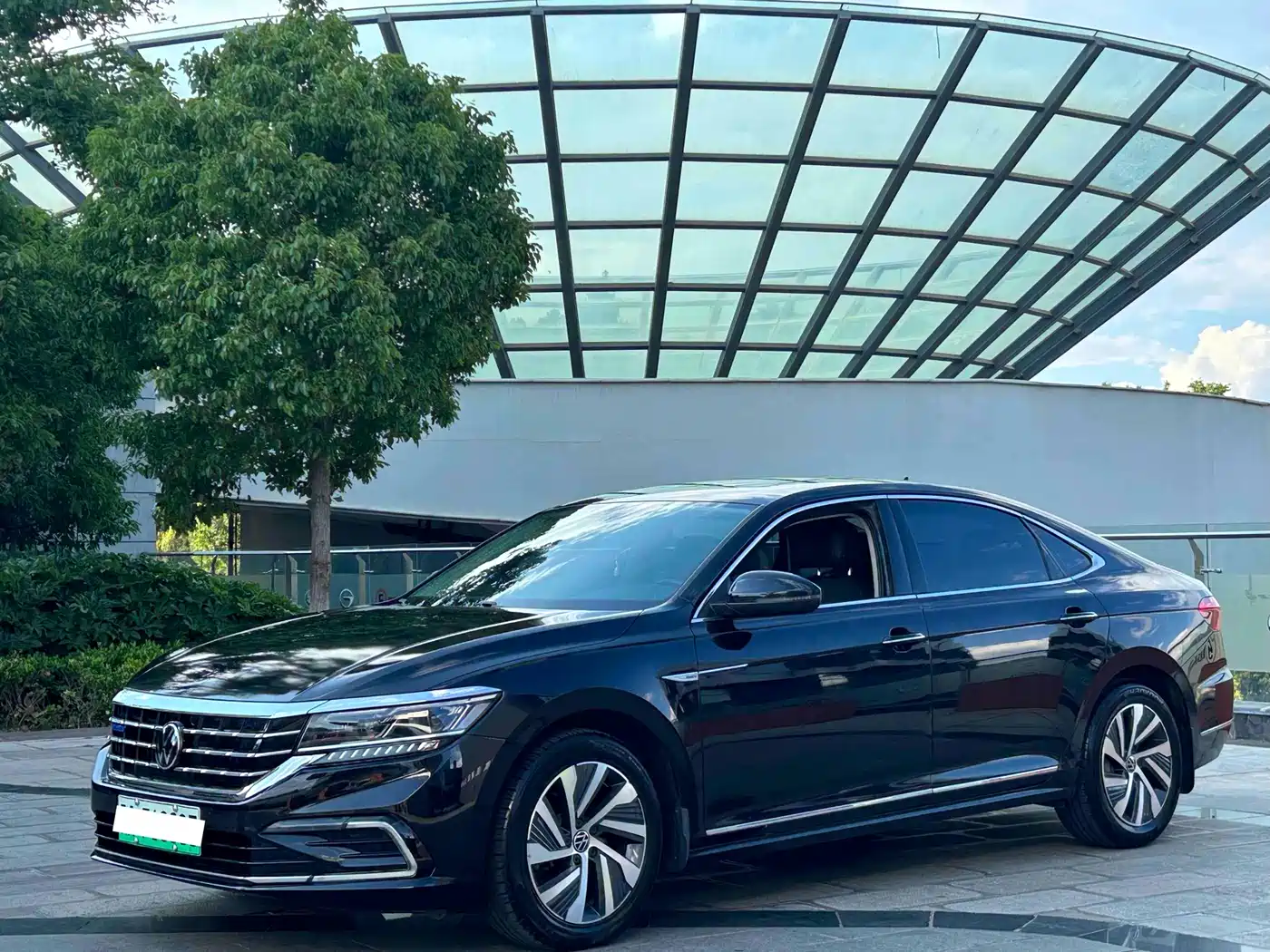 VOLKSWAGEN PASSAT NEW ENERGY
