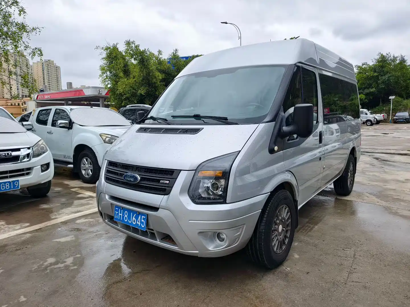 Photo 1 - Ford New Generation Transit