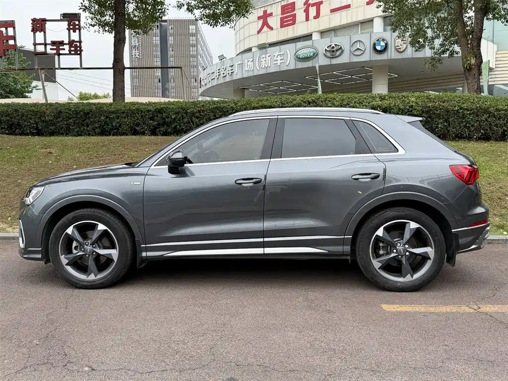 Audi Q3 2020 35 TFSI Fashion Dynamic фото 3