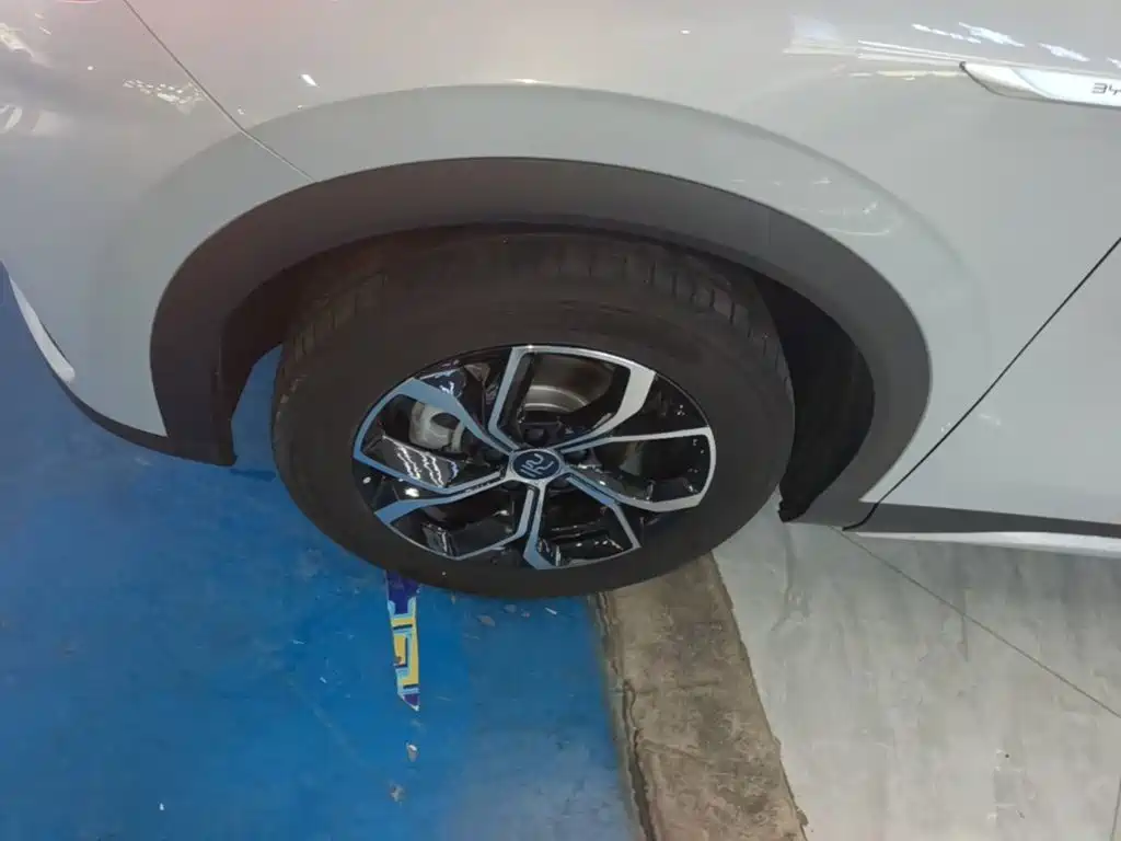 BYD Yuan PLUS 2025 2024 Glory Edition 510KM Leading