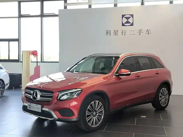 Mercedes-Benz GLC 2017 GLC 200 4MATIC — фото 1