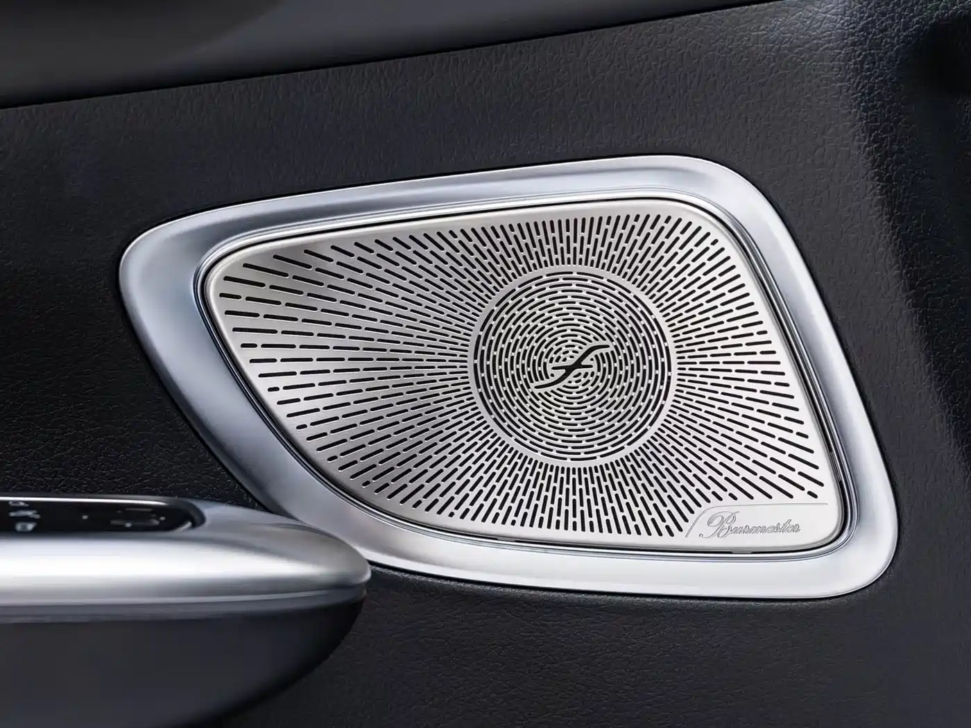 Mercedes-Benz C-Class AMG 2024 AMG C 43 4MATIC Wagon Special Edition фото 12