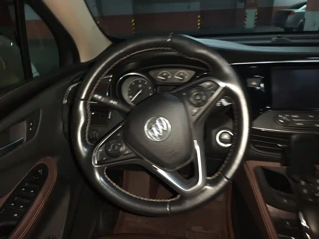 Buick Envision Plus 2017 28T AWD Elite фото 7