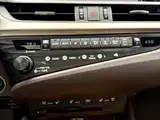 صورة 6 - Lexus ES