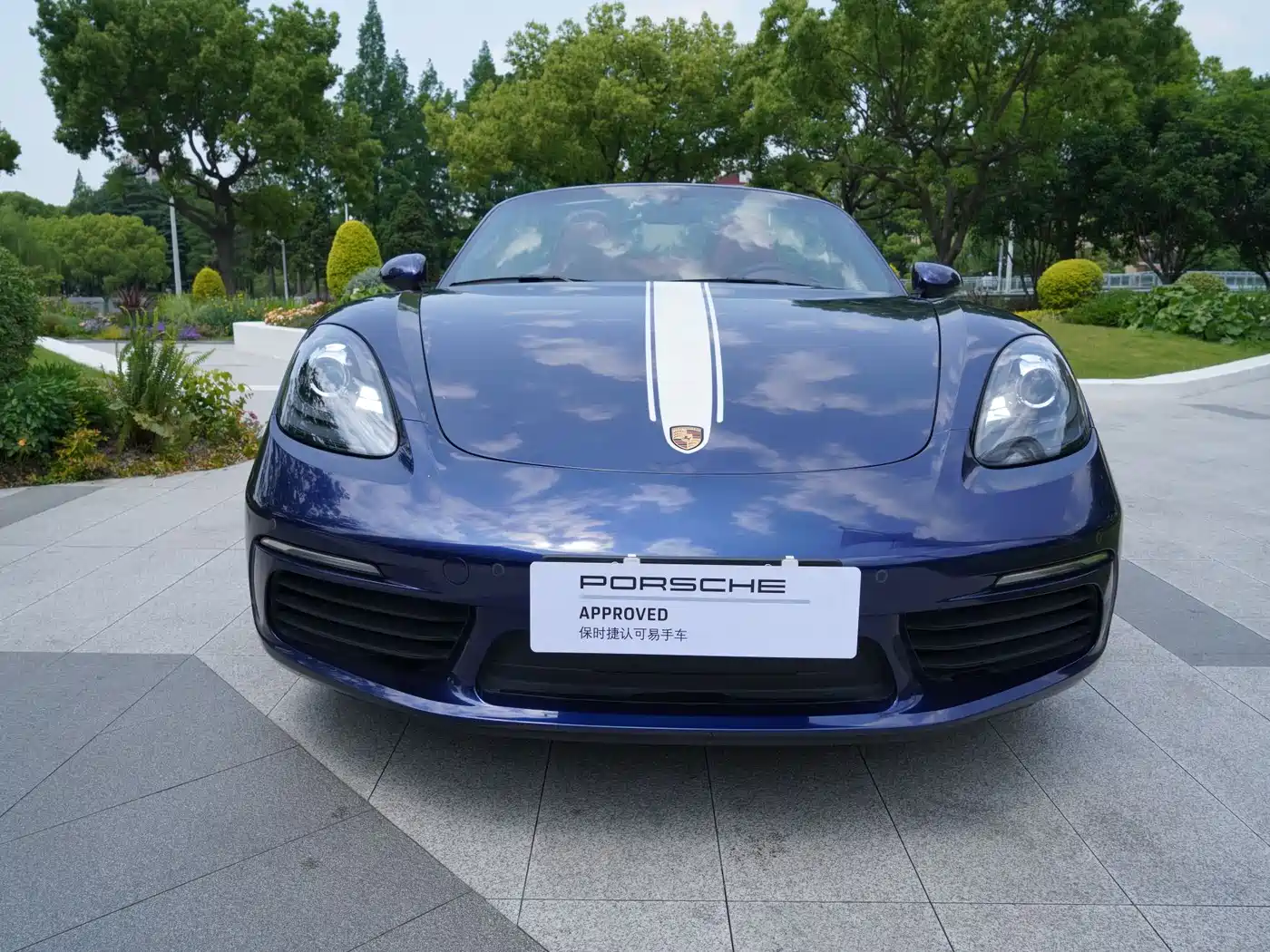 Porsche 718 2023 Boxster Style Edition 2.0T фото 2