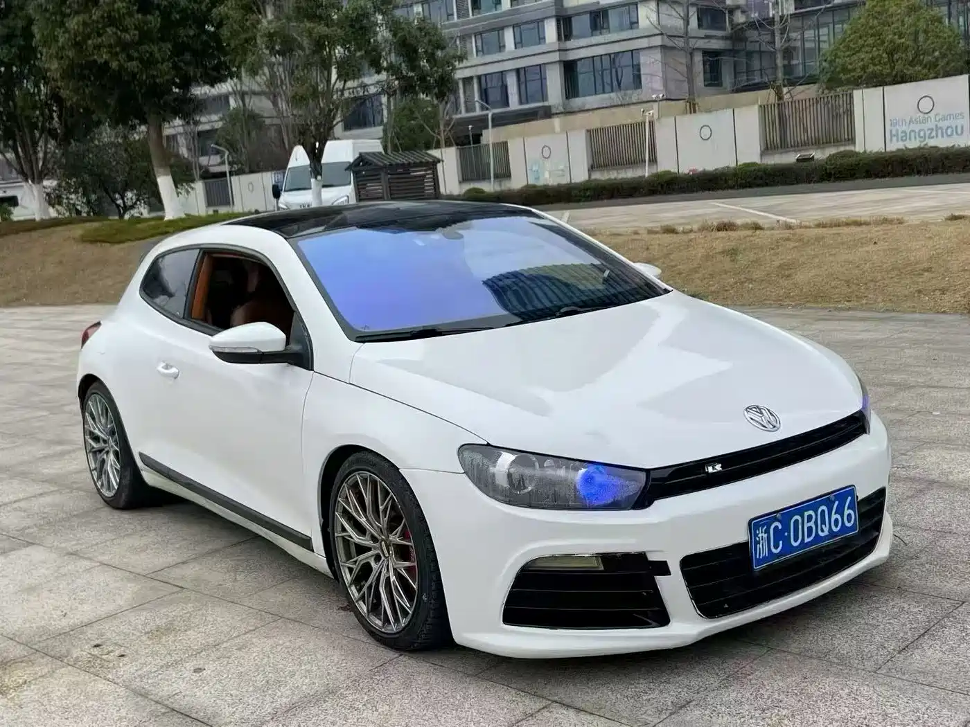 Volkswagen Scirocco 2010 2011 2.0TSI Luxury