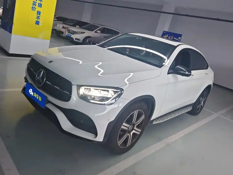 Mercedes-Benz GLC Coupe 2022 2022 GLC 260 4MATIC Coupe SUV