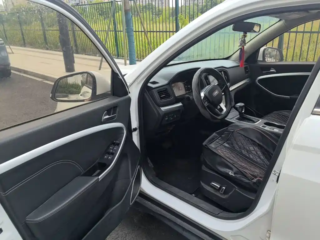 Yema Auto Bojun 2019 2019 1.5T CVT Luxury