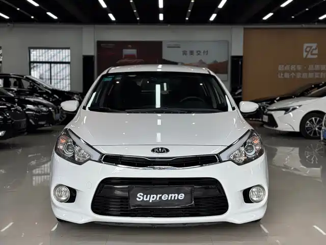  Kia Kia K3S 2014 1.6L Automatic GL