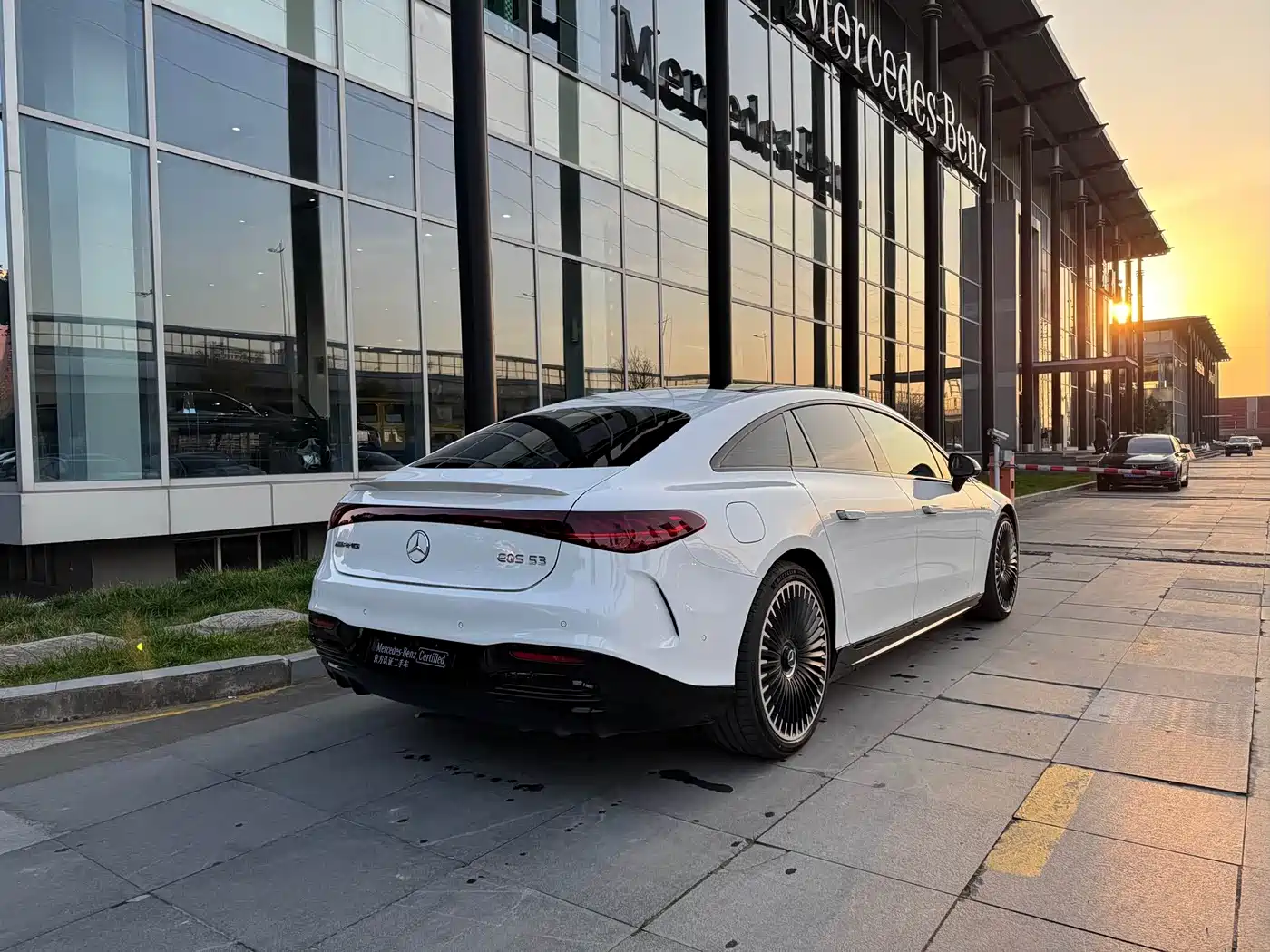 MERCEDES-BENZ EQS AMG