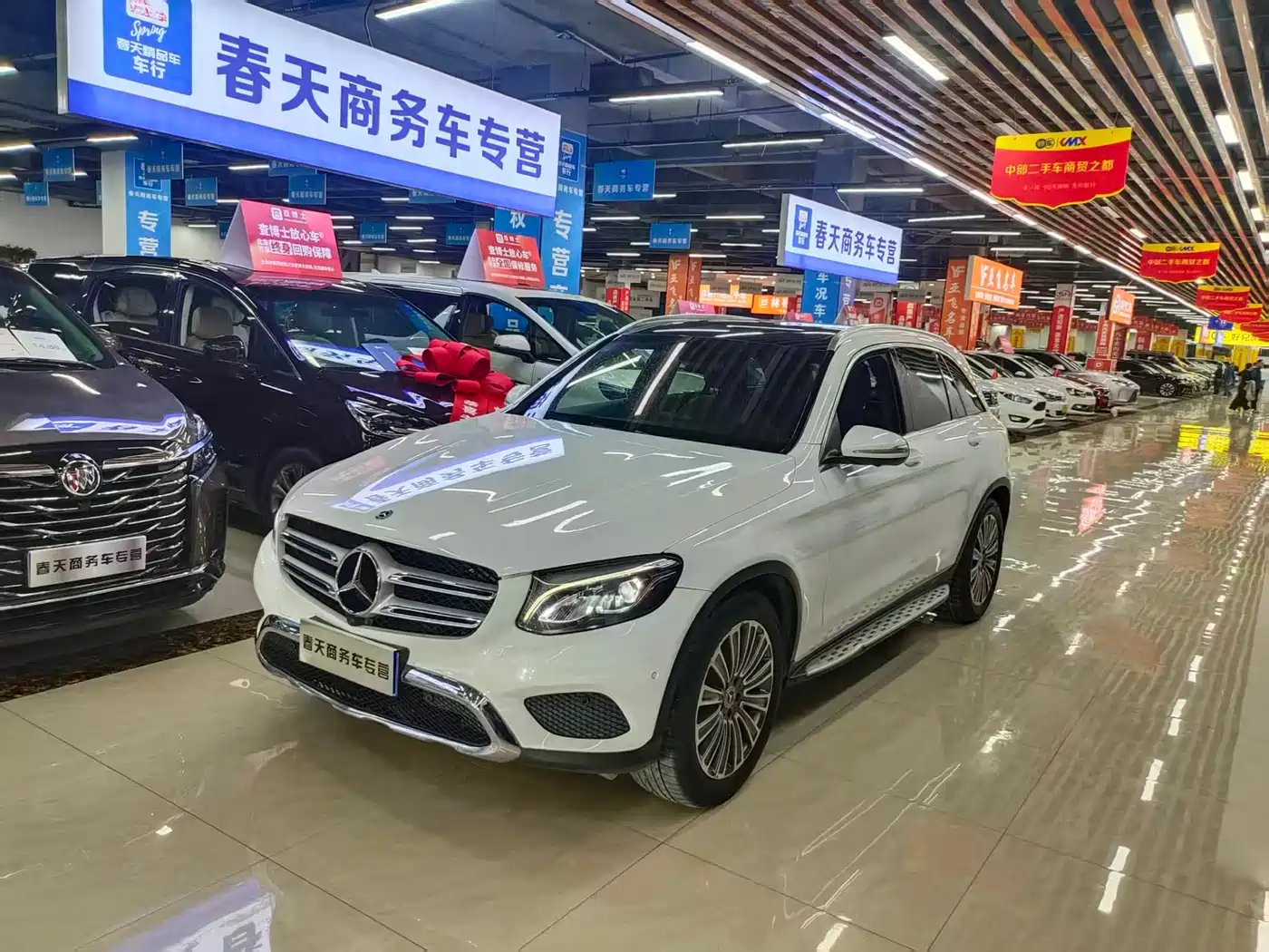Mercedes-Benz GLC 2017 GLC 200 4MATIC