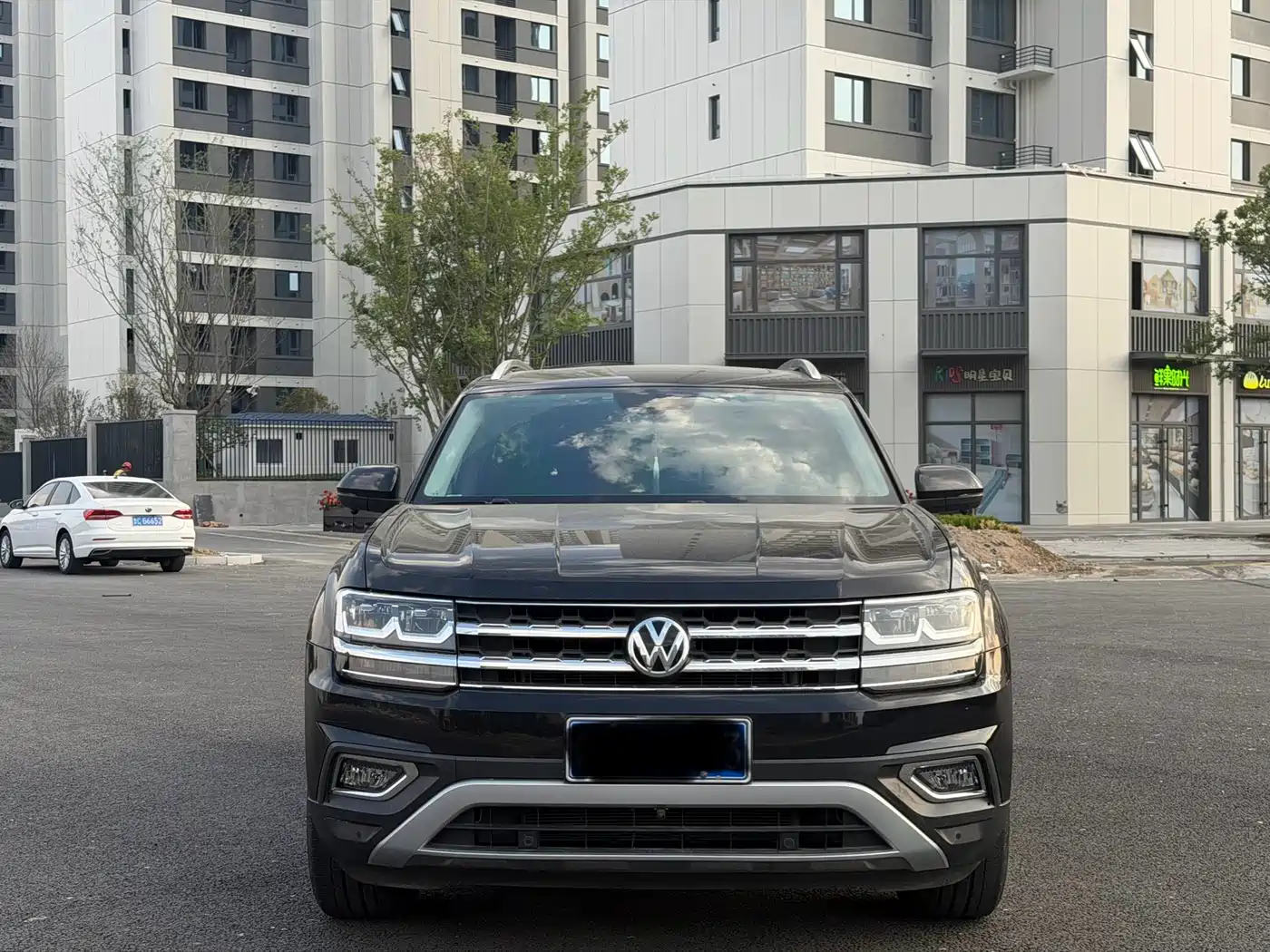 Volkswagen Teramont 2019 330TSI 2WD Luxury China VI фото 2