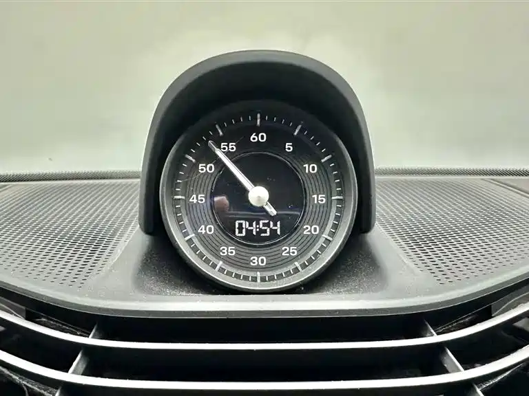 Porsche Taycan 2021 2020 Taycan