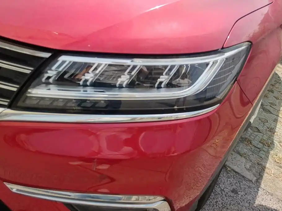 Roewe RX5 2016 2016 30T 4WD Automatic Internet Premium Edition