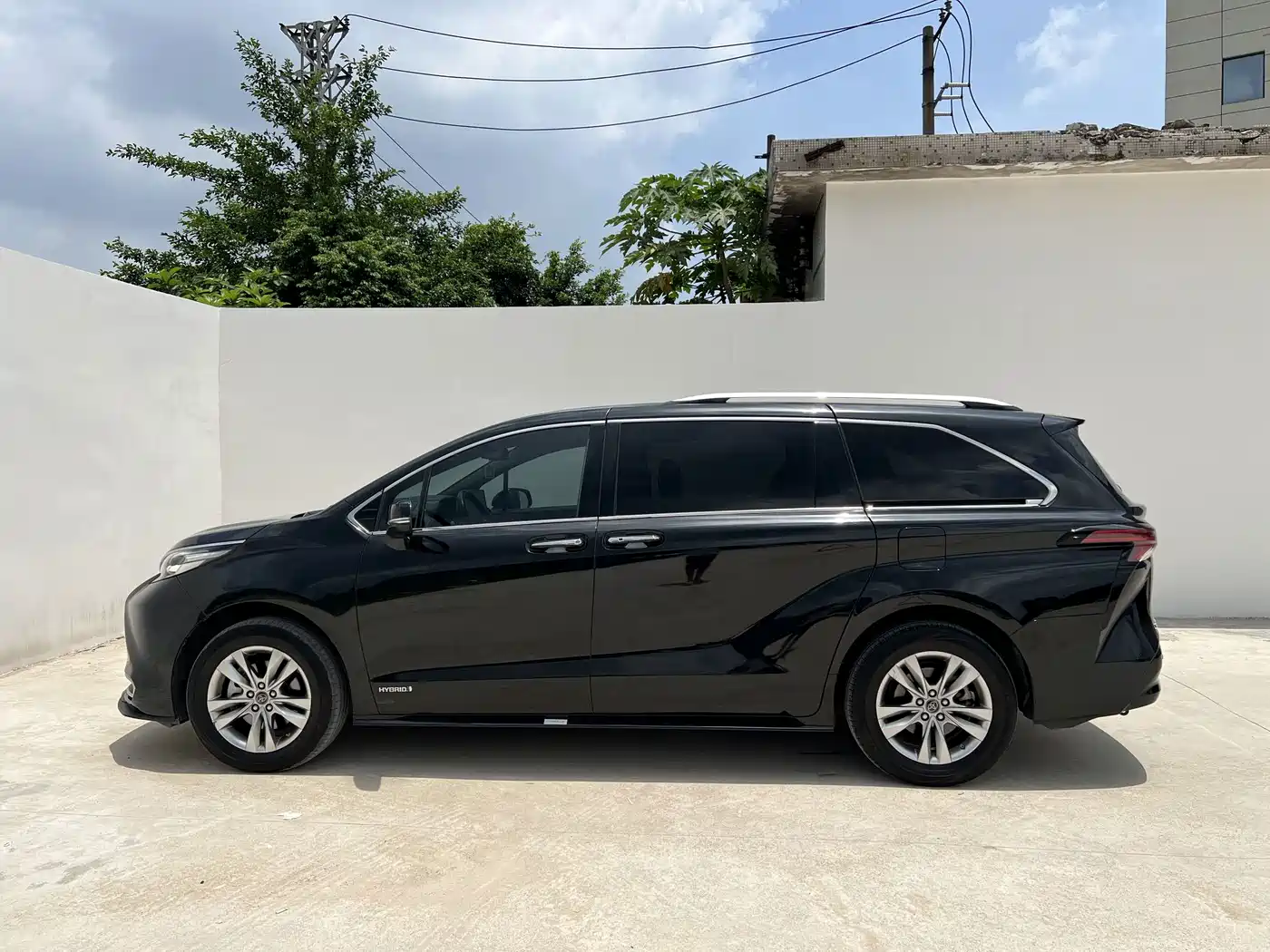 صورة 9 - Toyota Sienna