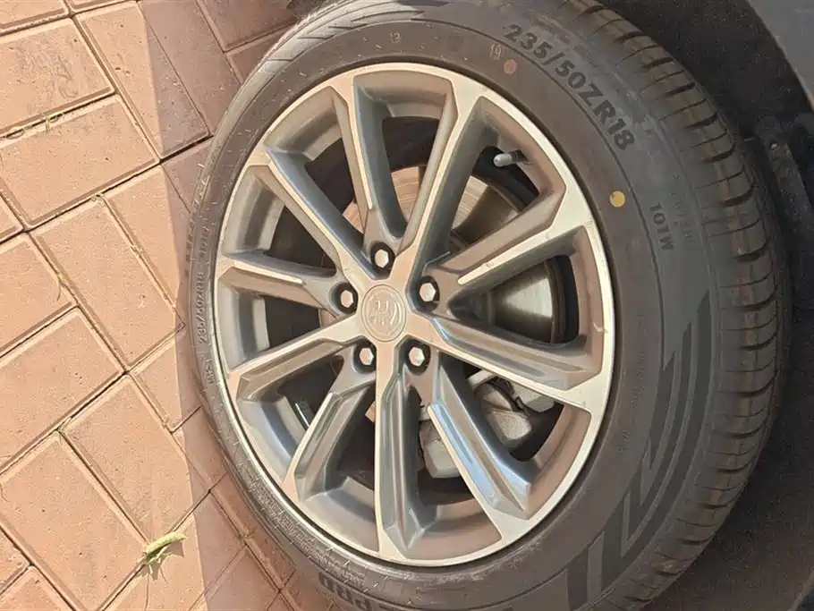 Buick LaCrosse 2020 652T Elite фото 6