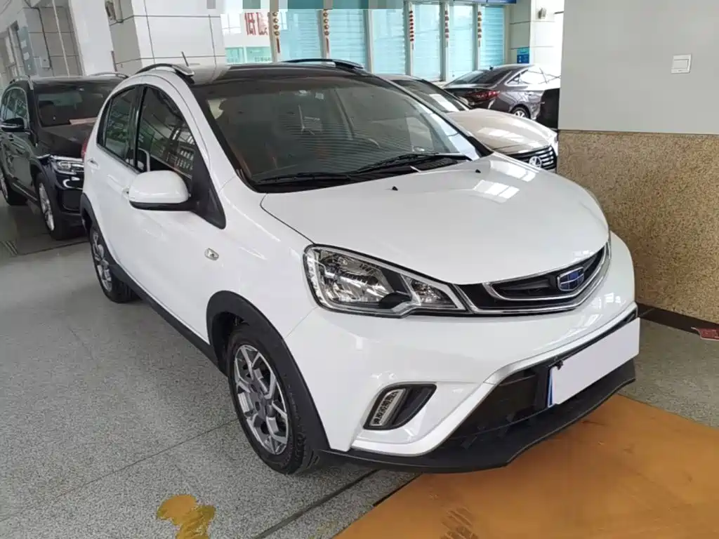 Geely Yuanjing X1 2017 2017 1.3L Auto Fun Edition