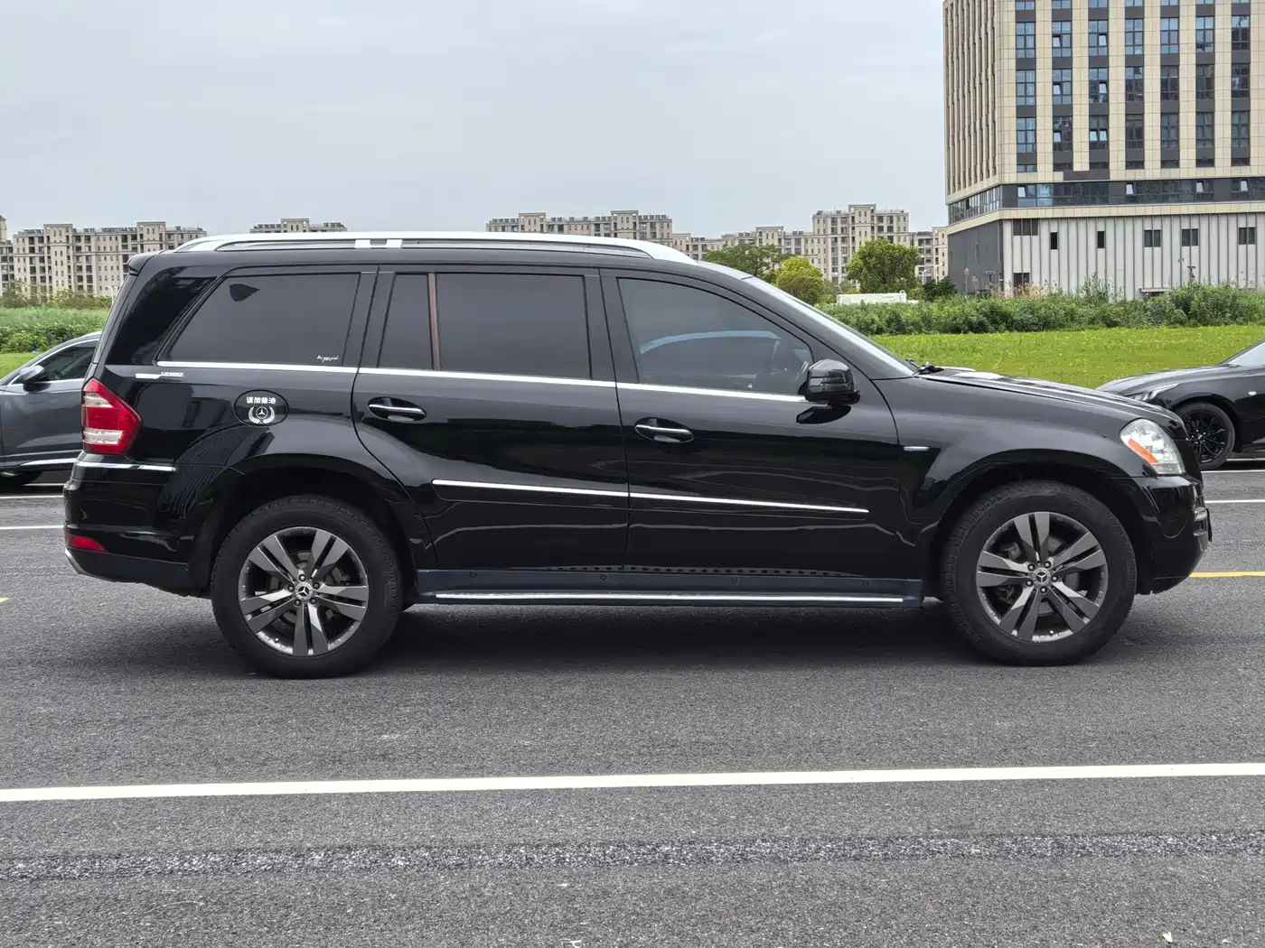 Mercedes-Benz GL-Class фото 8