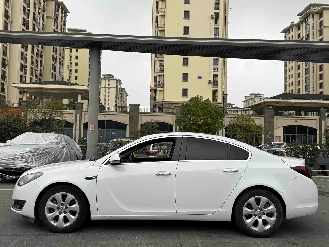 Buick Regal 2015 1.6T Leading Tech Edition фото 15