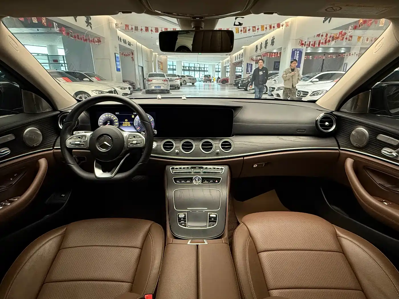 Mercedes-Benz E-Class 2019 Facelift E 300 L Sport Fashion фото 11