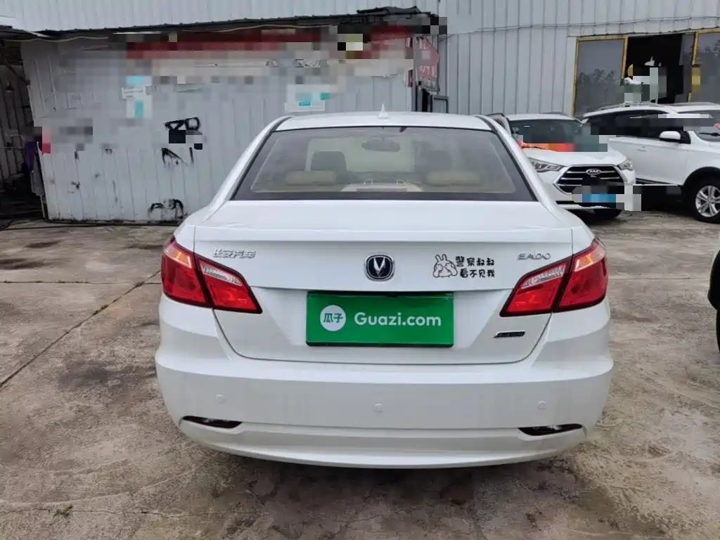 Changan Eado 2016 2015 1.6L Manual Luxury China V