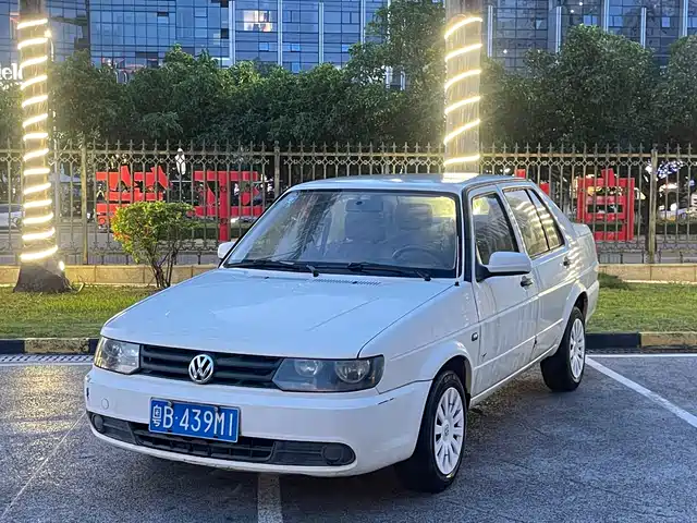  Volkswagen Jetta 2010 1.6L Partner