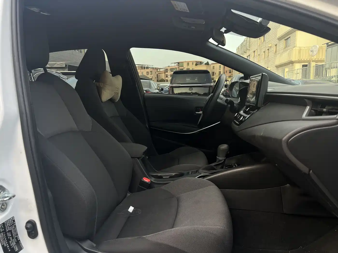 Toyota Levin 2022 Dual Engine 1.8H E-CVT Leading Edition фото 10