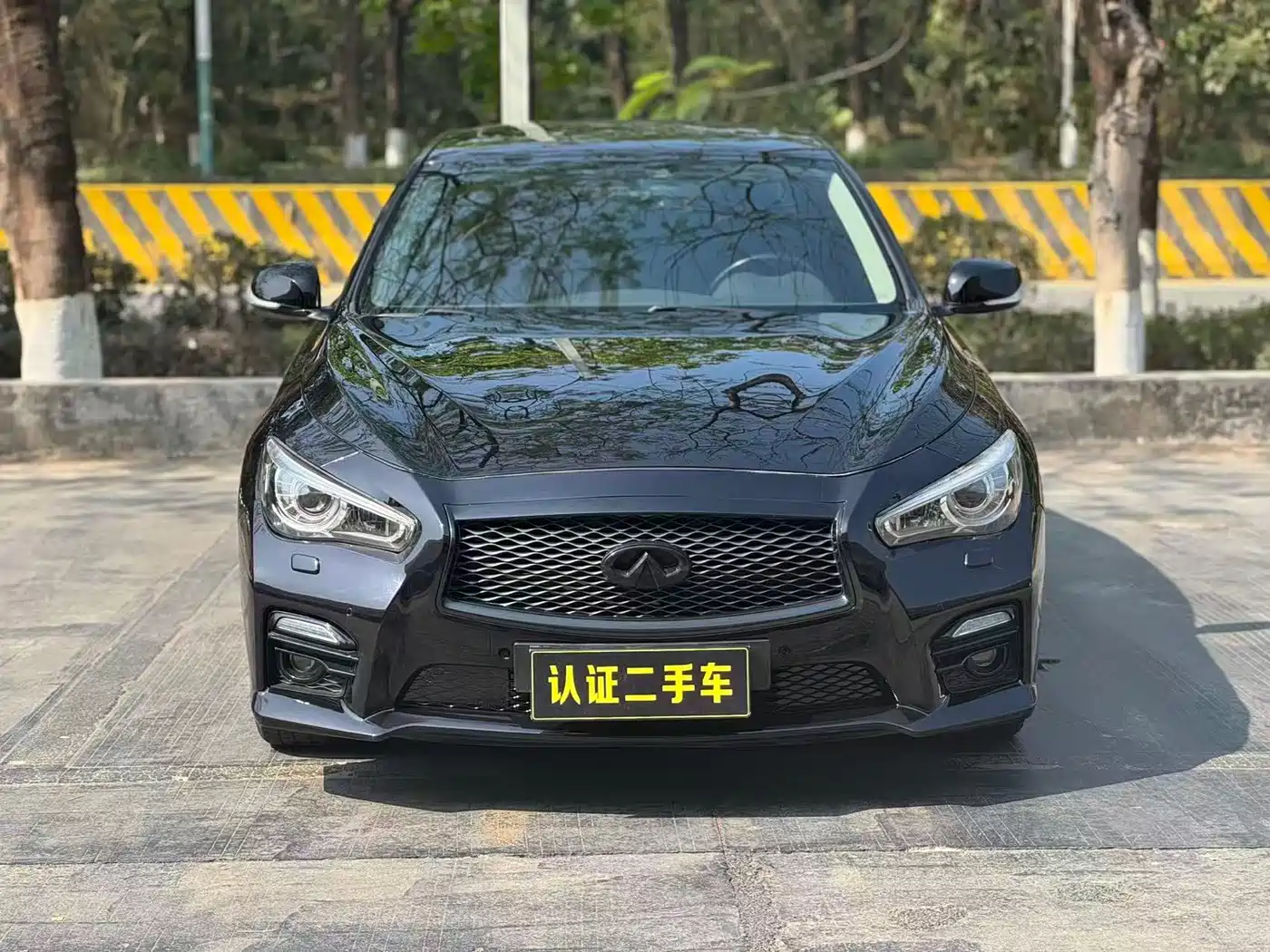 Infiniti Q50 2016 2014 3.7L Comfort Edition