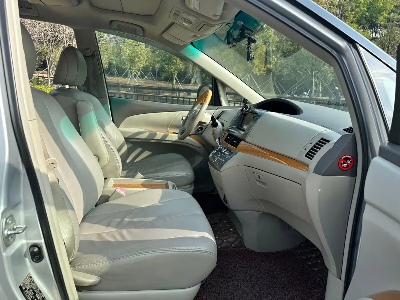 Toyota Previa 2006 Model 2.4L 7-Seater Luxury Edition фото 10
