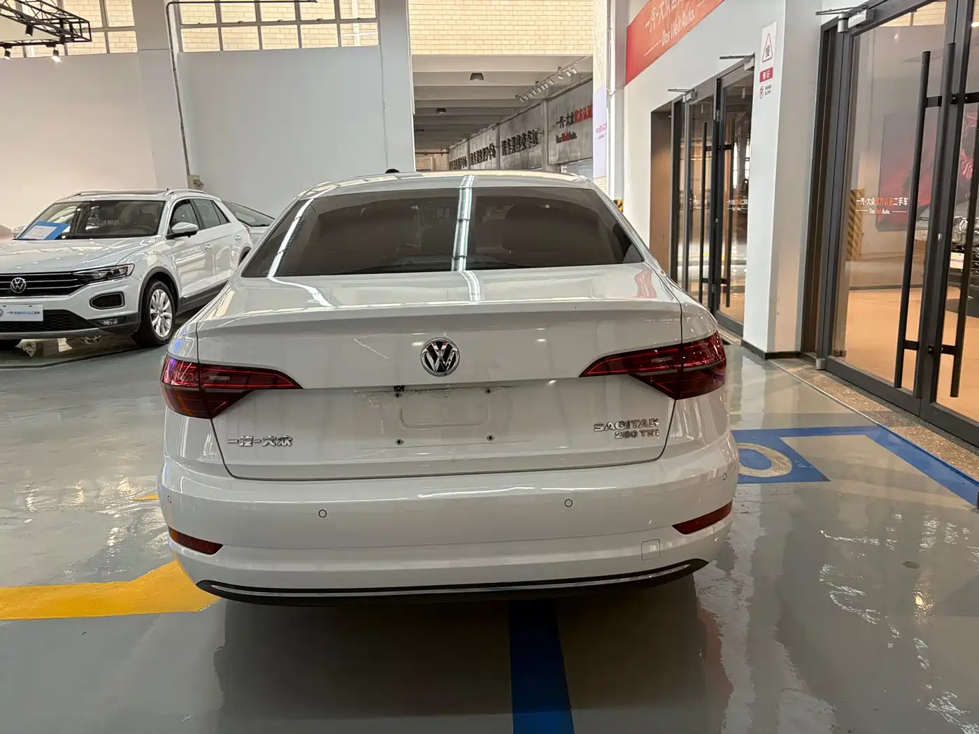Volkswagen Sagitar 2019 280TSI DSG Comfort China V фото 9