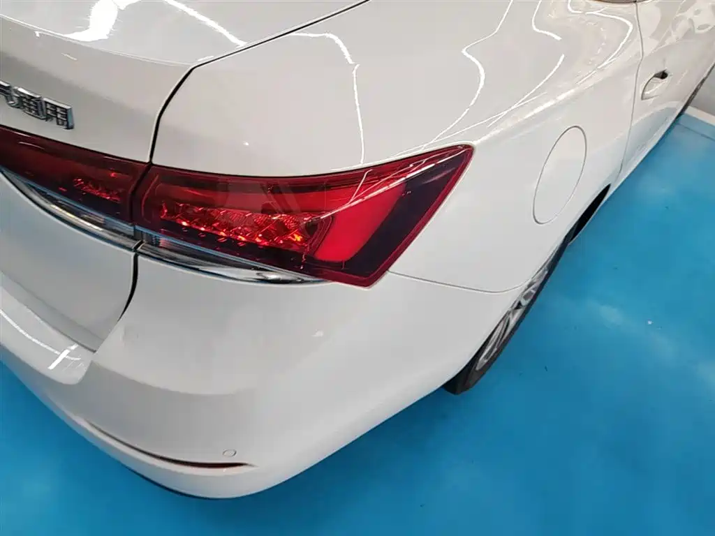 Buick Excelle 2019 18T Auto Connected Elite China VI фото 8