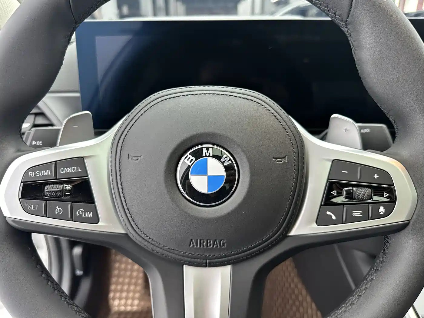 BMW 3 Series 2023 320Li M Sport Package фото 13
