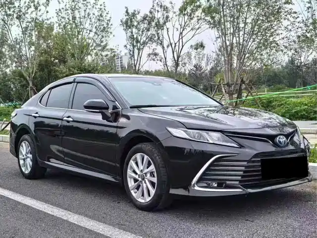 Toyota Camry 2023