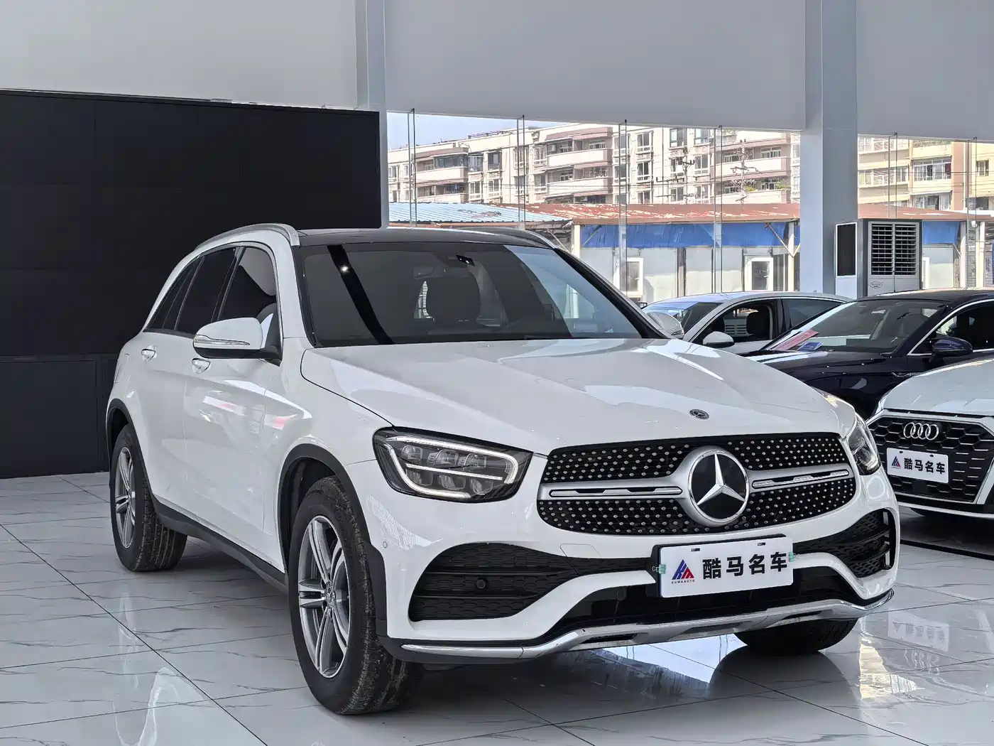 Mercedes-Benz GLC 2020 GLC 260 L 4MATIC Luxury фото 3