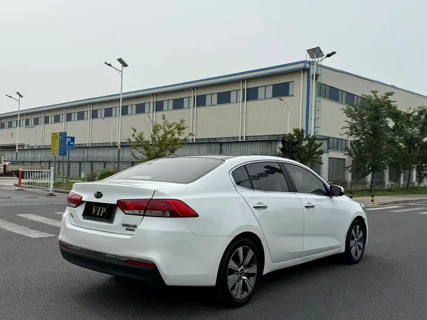 Kia K4 2016 2017 1.6T Automatic T-DLX Turbo
