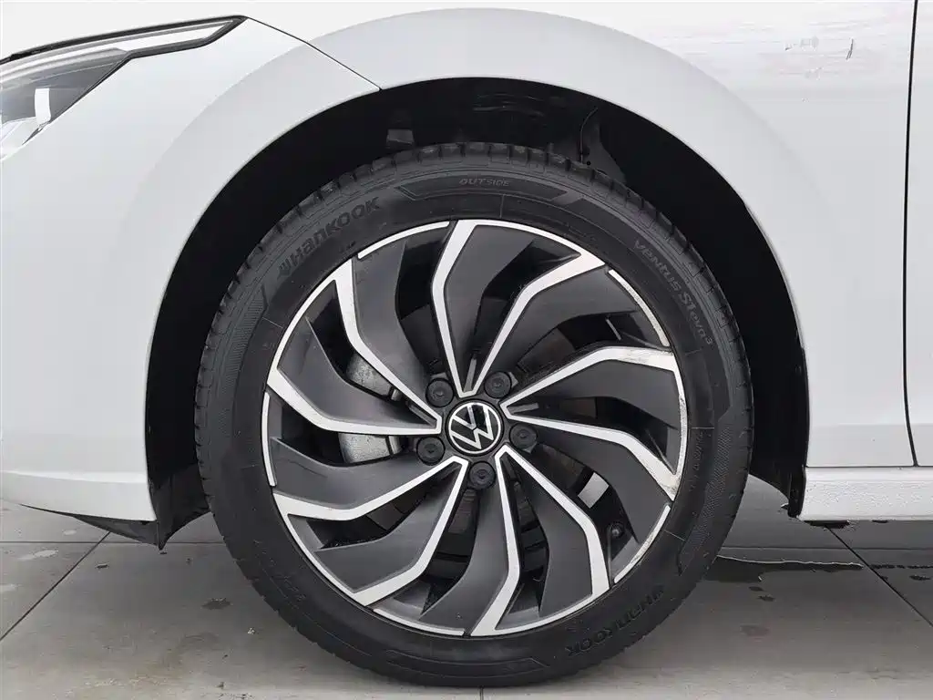 Volkswagen Golf 2021 280TSI DSG Pro фото 17